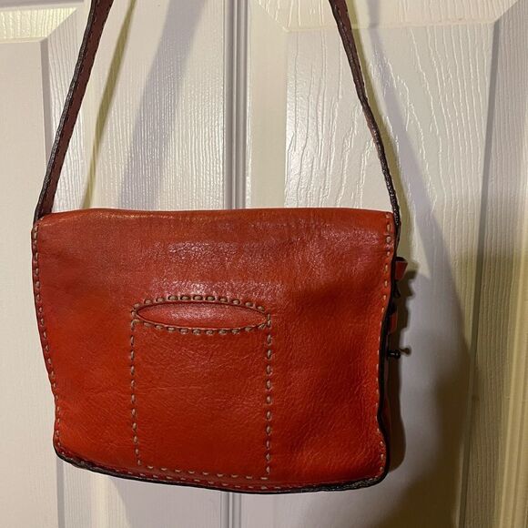 Johnny Farah New York Leather Red small shoulder bag Stitching accent. - Picture 4 of 14